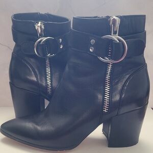 Steve Madden Black Leather Ankle Boots with Ring Accent